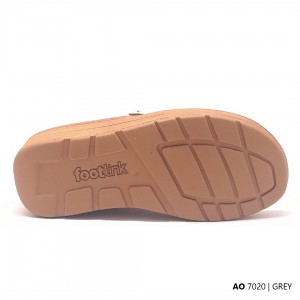 D20 Model AO 7020 - Orthotic Sandals   